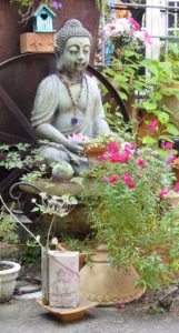 Betonvase "Buddha"